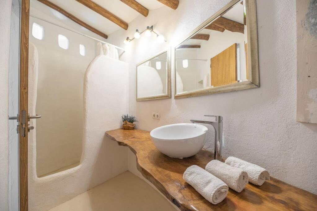 Villa En San Jose Con Vistas Al Mar, Piscina Y 7 Cala Vadella (Ibiza)