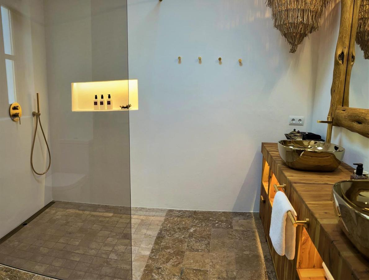 Villa Serenity 3 Luxury Boutique *