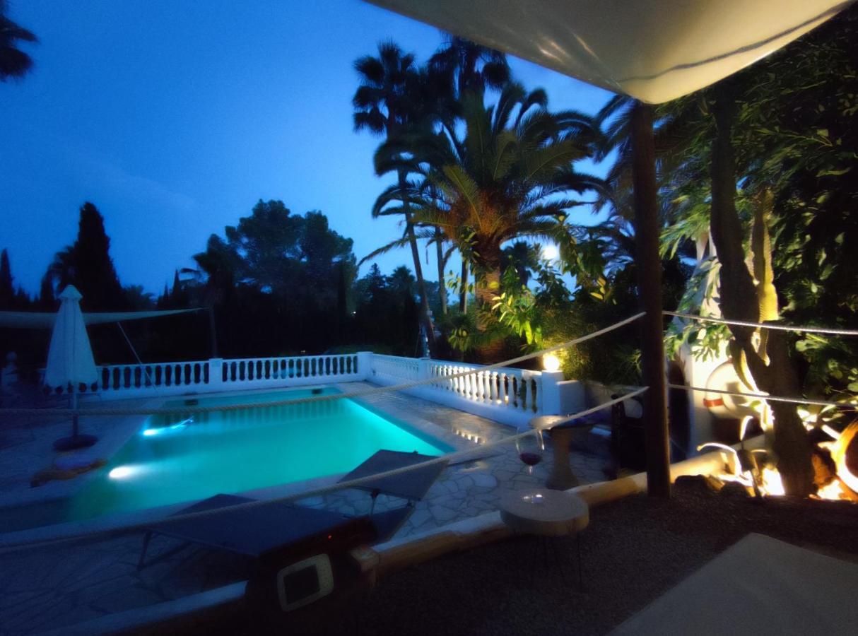 Private Mit Eigenem Pool Unter Palmen Cala Llenya (Ibiza)