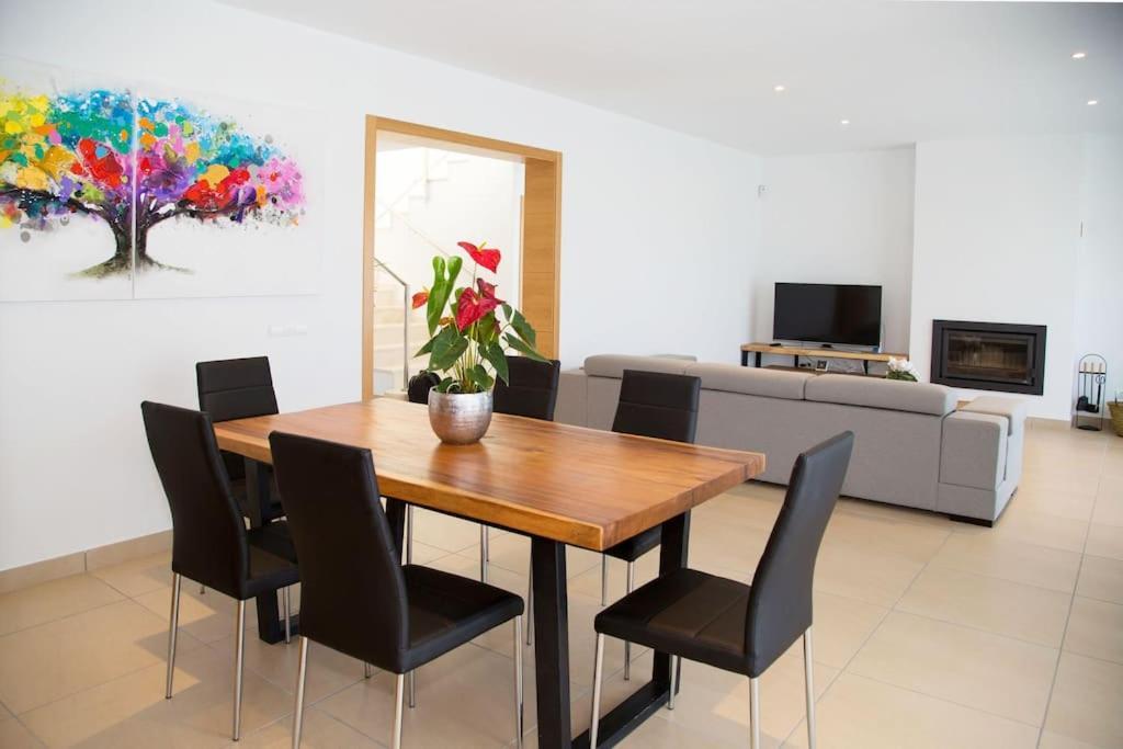 Modern In Cala Jondal Porroig Holiday home Sant Josep de sa Talaia