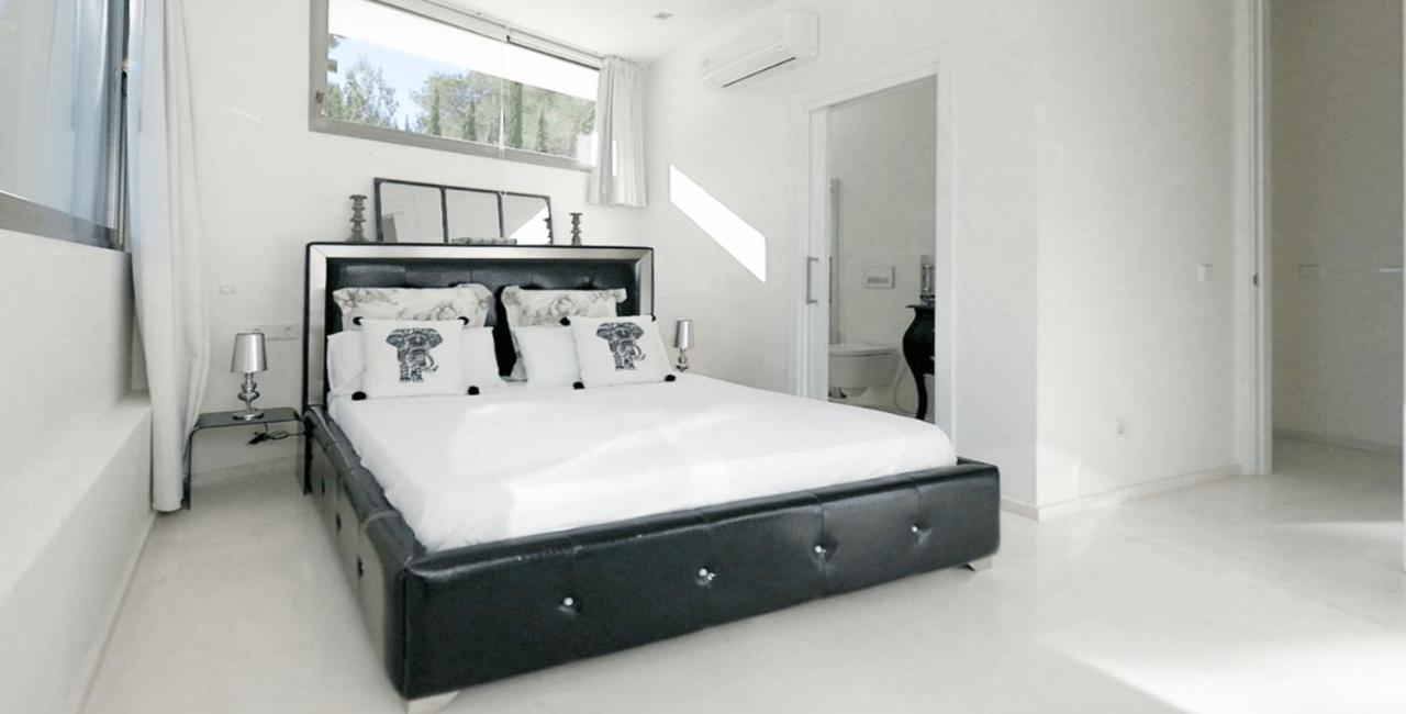 Blue Rose Villa