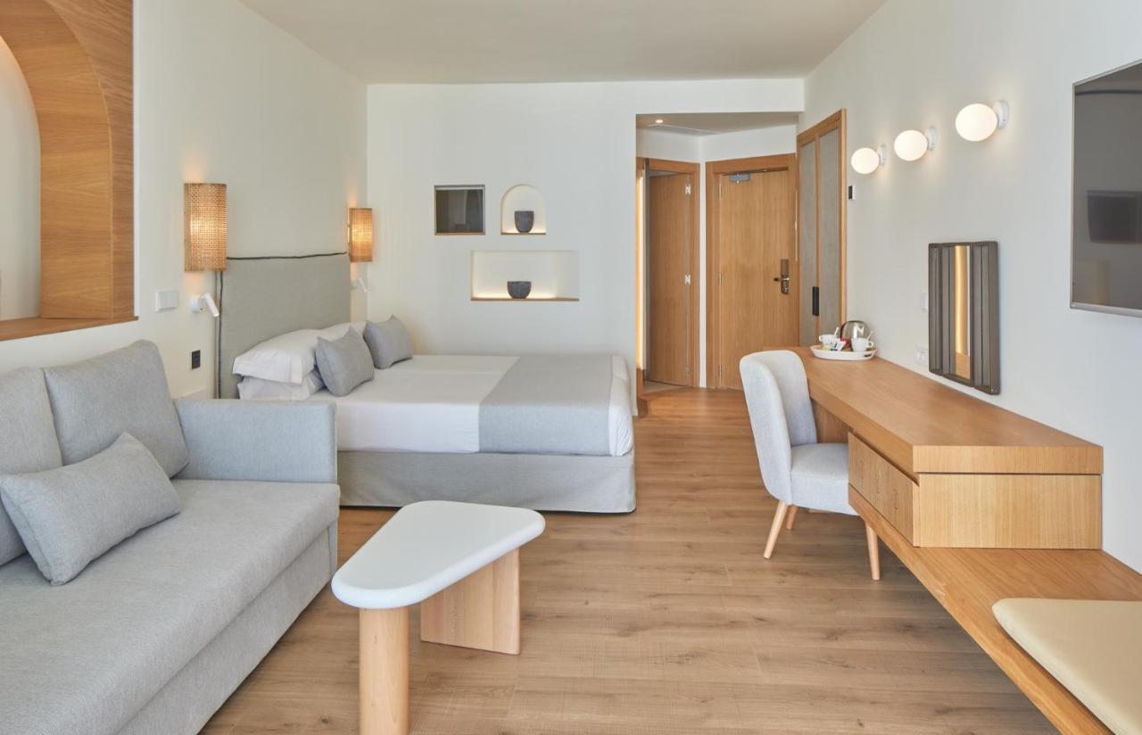Hotel & Blau Parc 4*