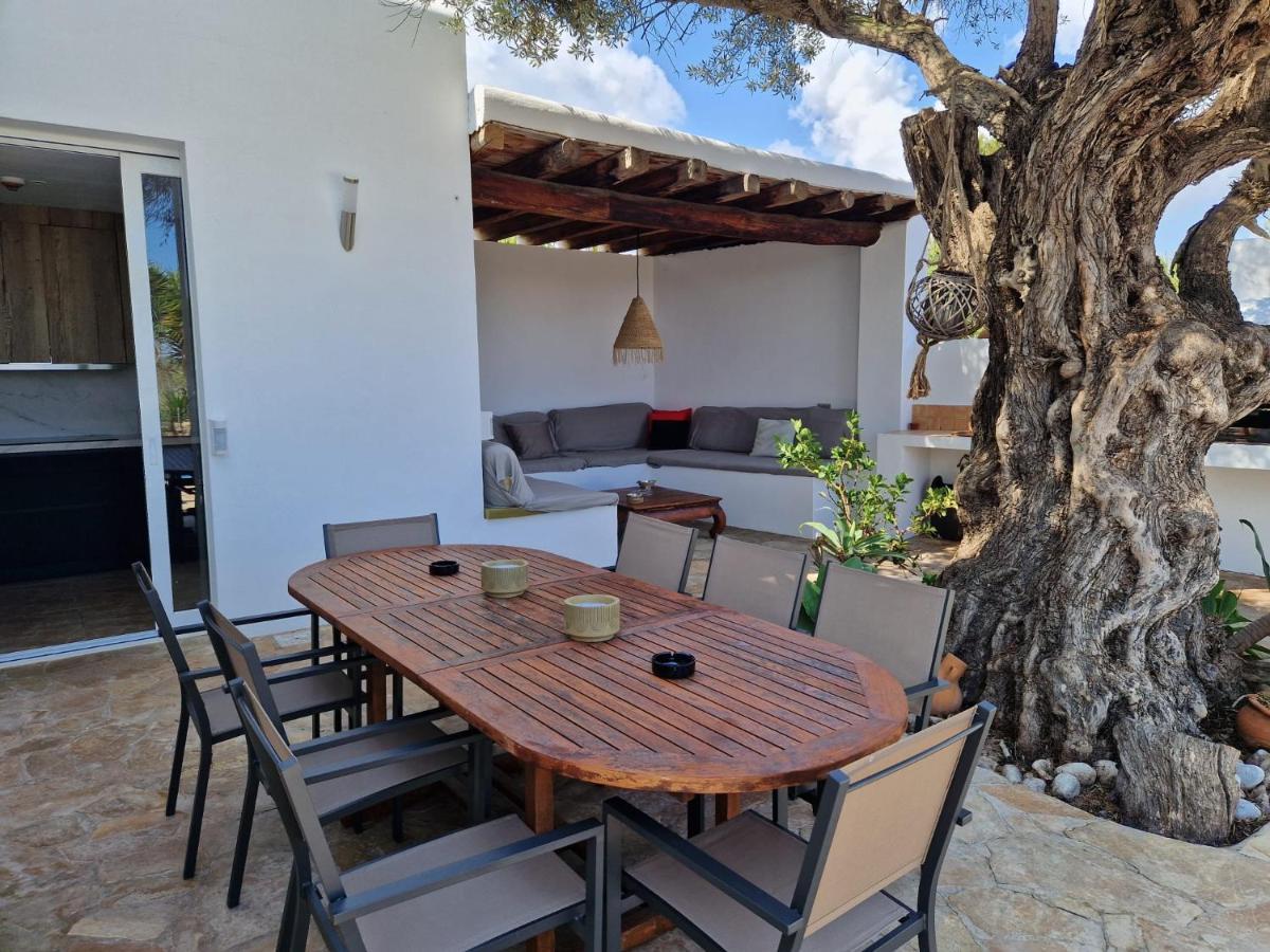 Massaueta Villa *