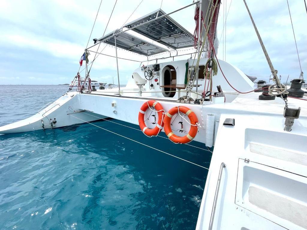 Botel Catamaran Tagomago 50 Sant Francesc de s'Estany