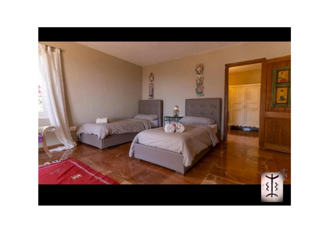 Can Za Villa Santa Eulària des Riu