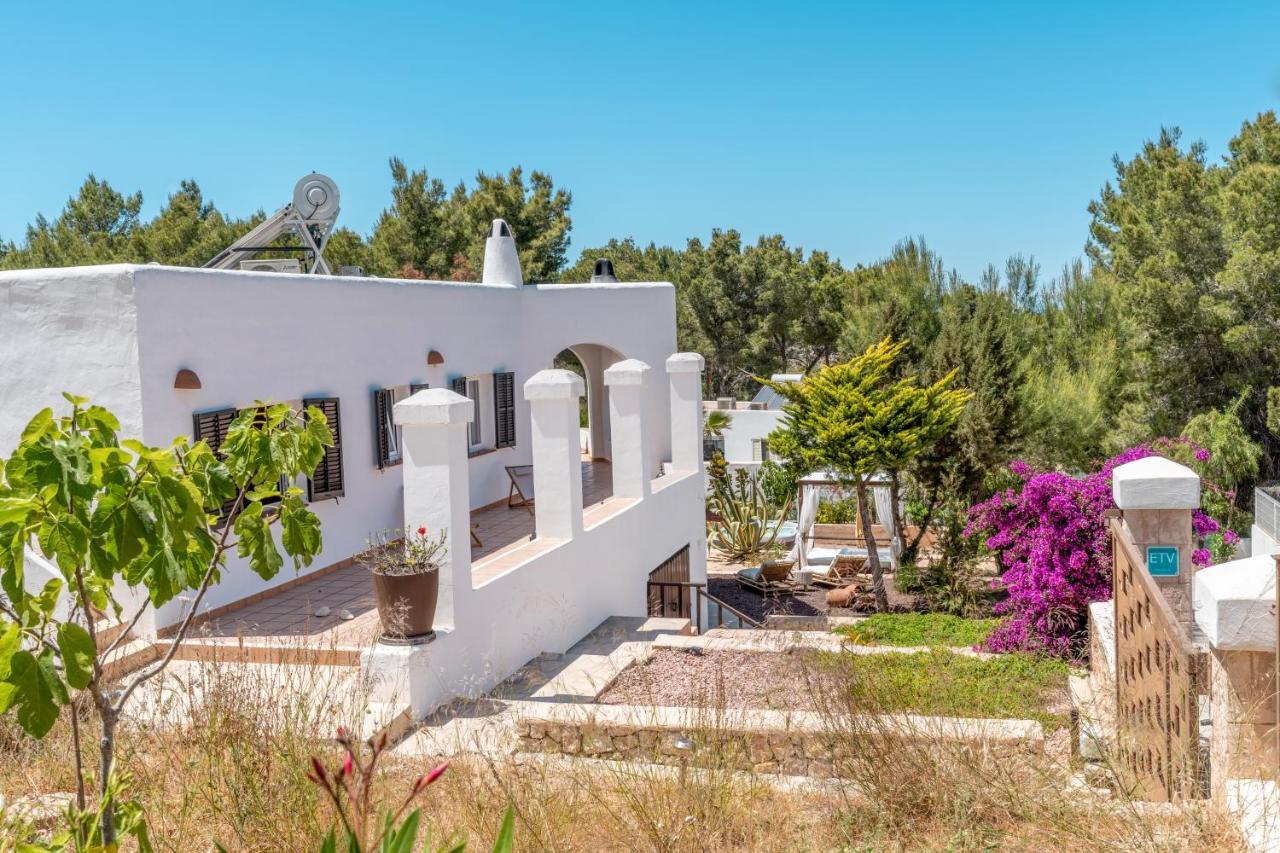 Sunset Lover Cala Comte/ Cala Tarida/ Cala Bassa Holiday home