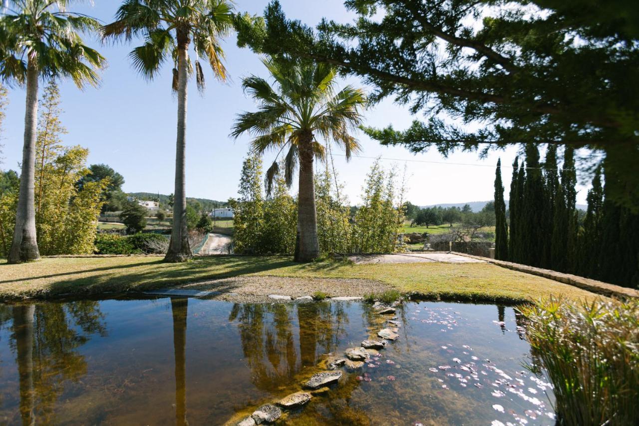 Villa Linda, Ruime Prive-villa Met Zwembad Met Prachtige Tuin *