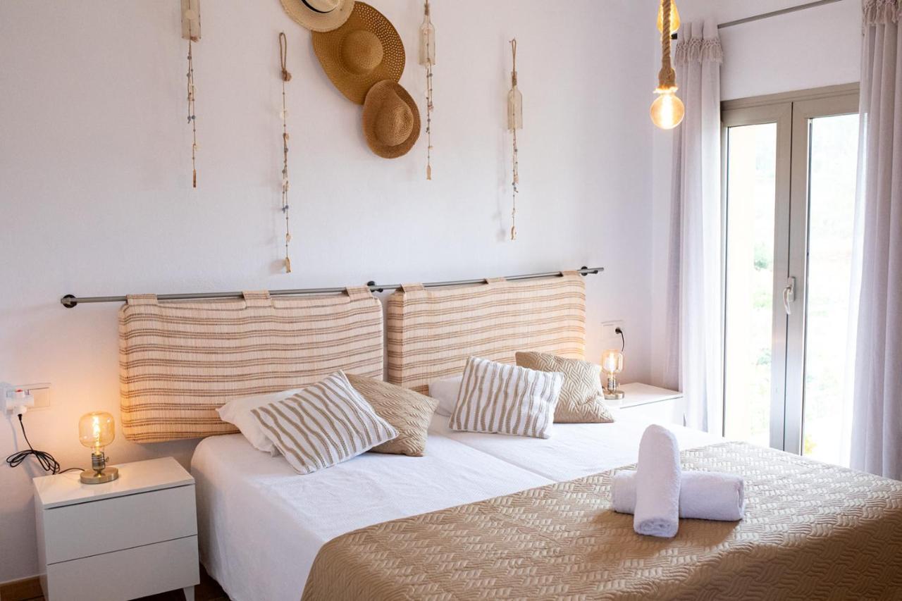Linda, Ruime Prive-villa Met Zwembad Met Prachtige Tuin Santa Gertrudis (Ibiza)