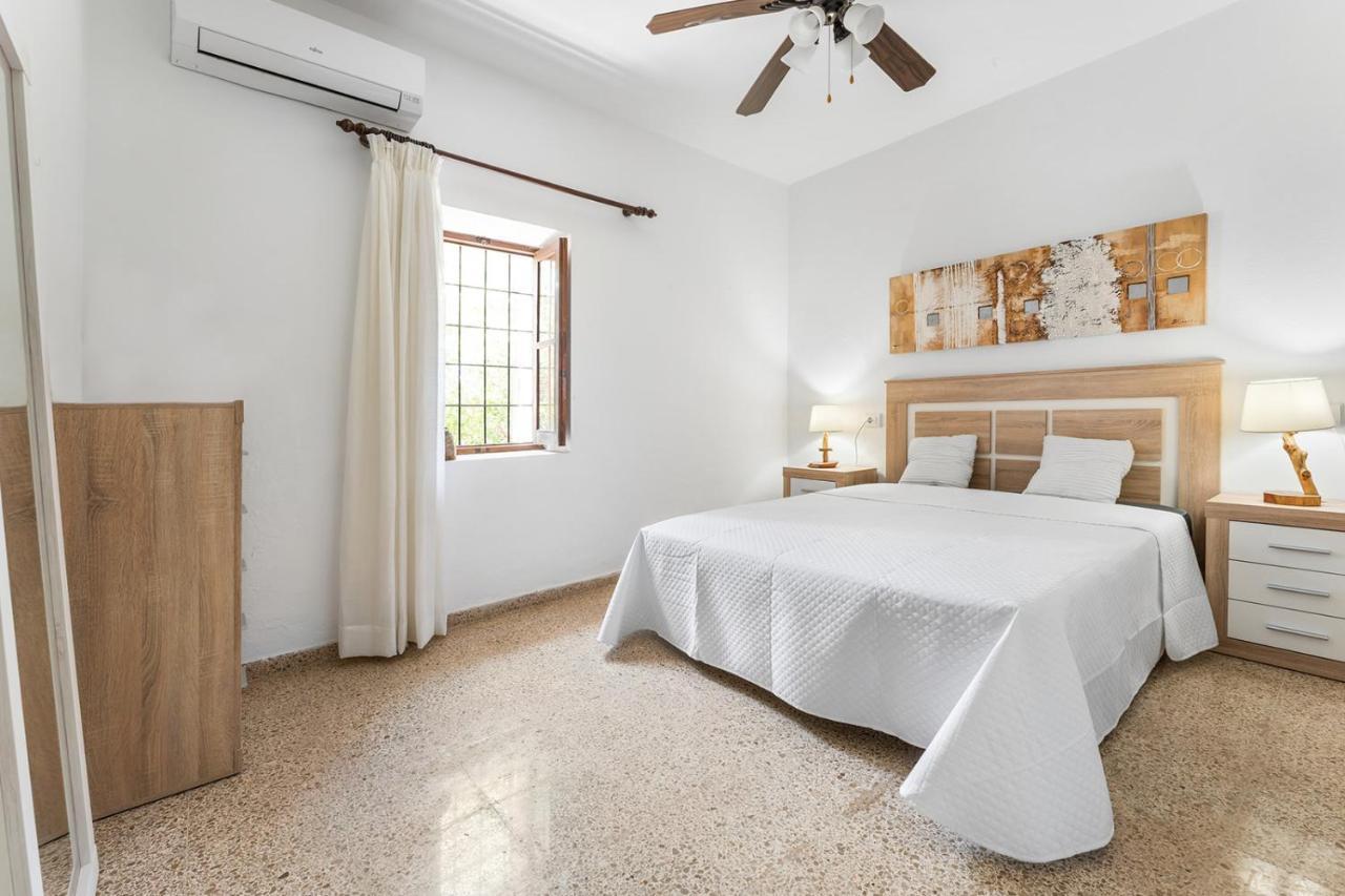 Villa 5906 *