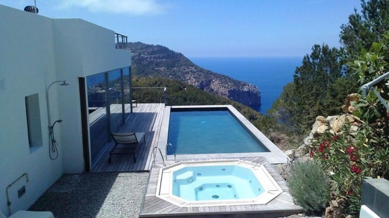 Design Studio Cap Rubio Ibiza * Na Xamena