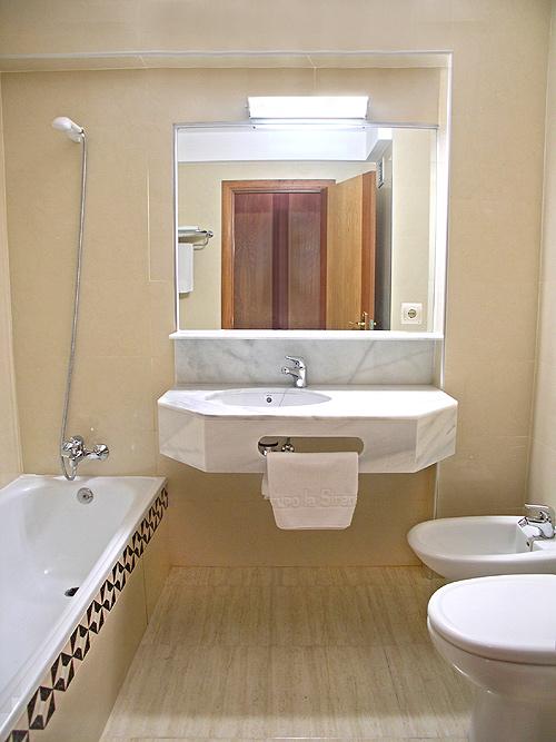 La Kiki Aparthotel