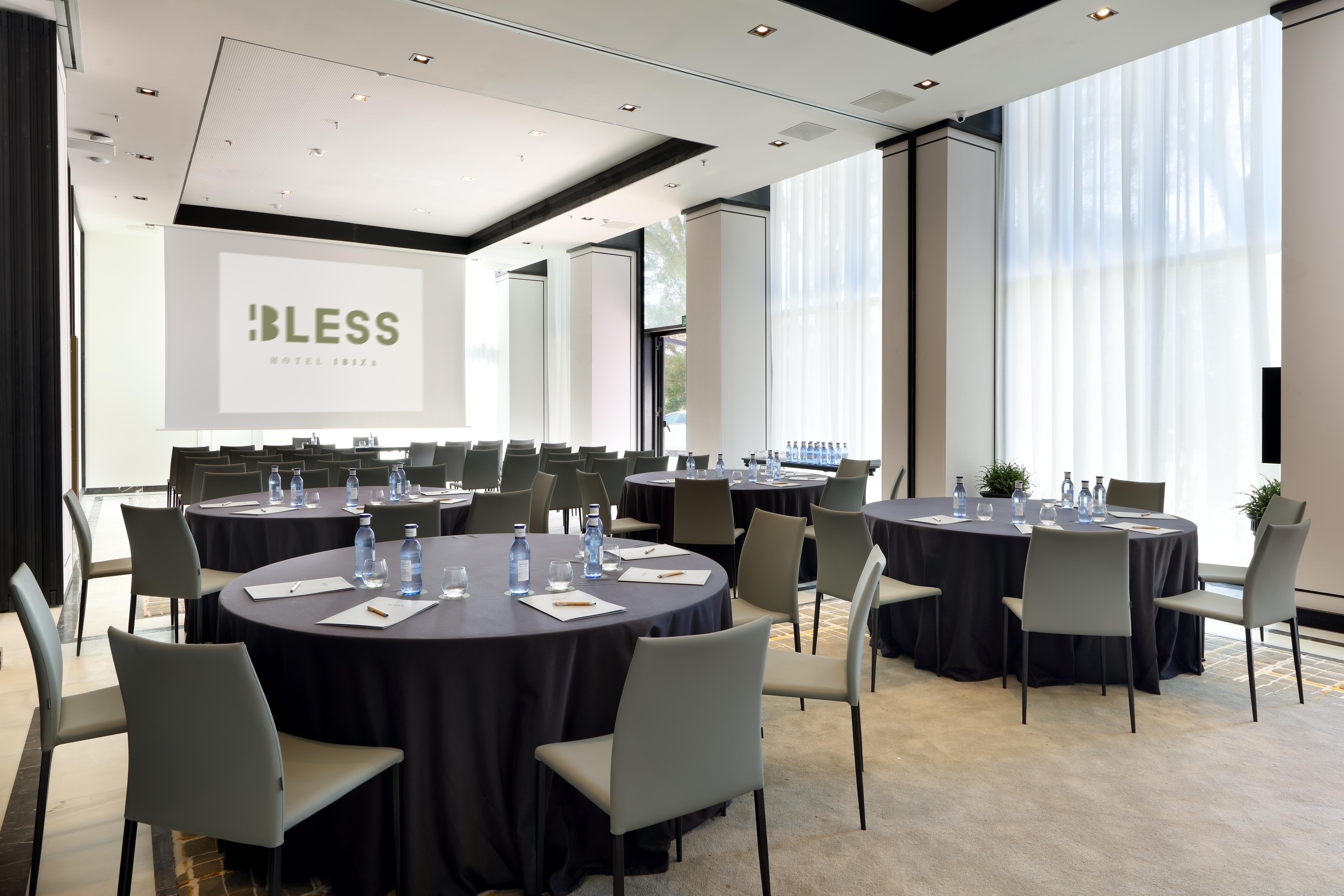 Bless Ibiza - The Leading Of The World 5* Es Canar (Ibiza)