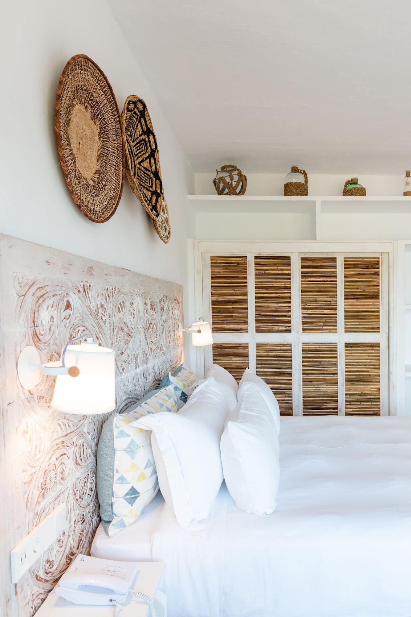 Petunia Ibiza (adults Only)