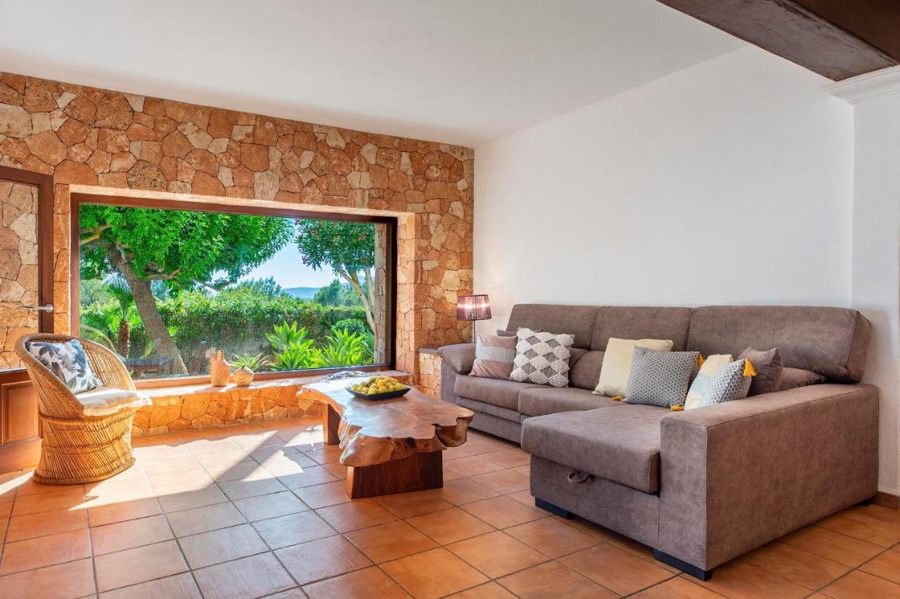 Joan Simona Villa San José