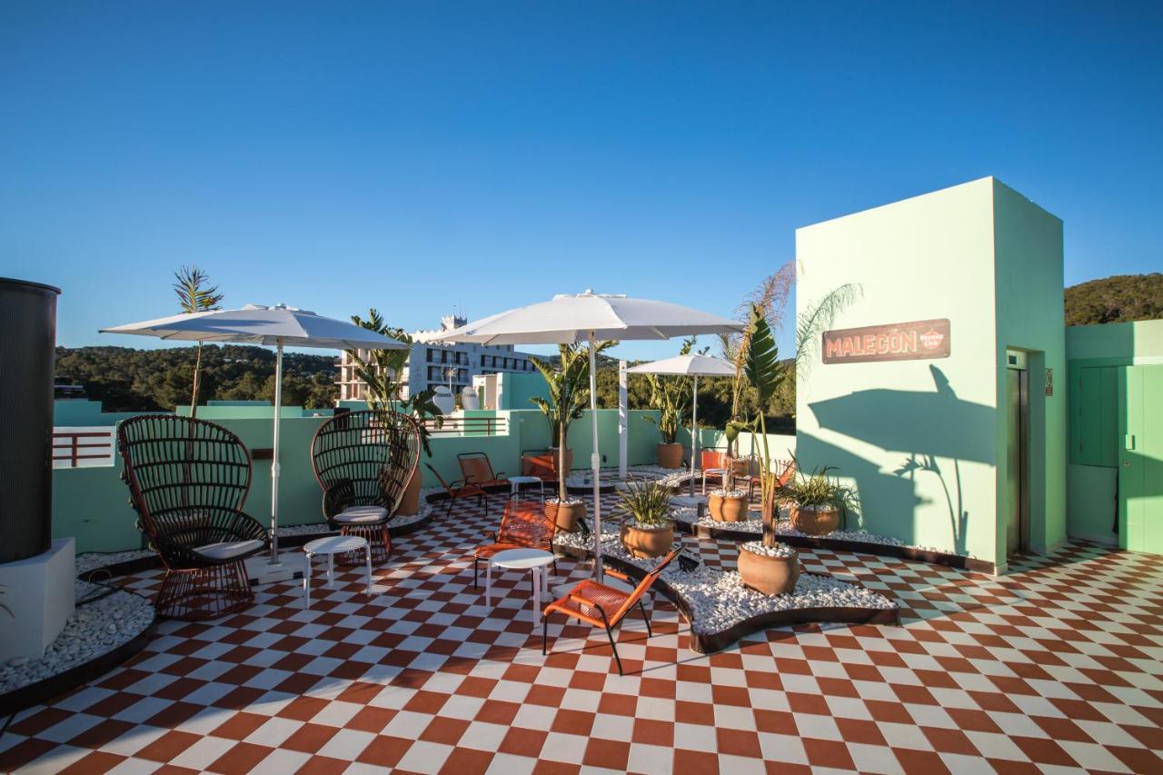 El Coto (adults Only)