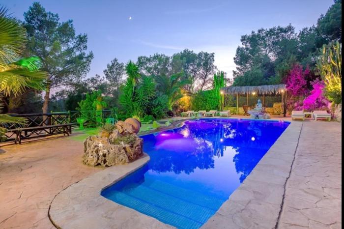 De Montana Gran Piscina *
