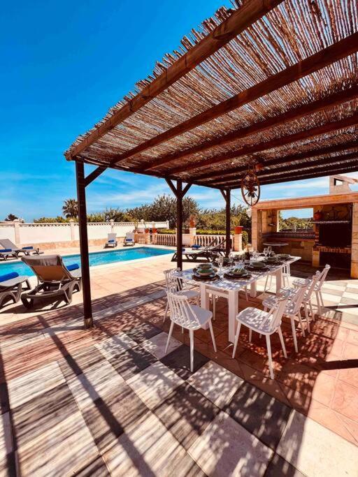 Flamingos, Playa D'en Bossa Area - Adults Only