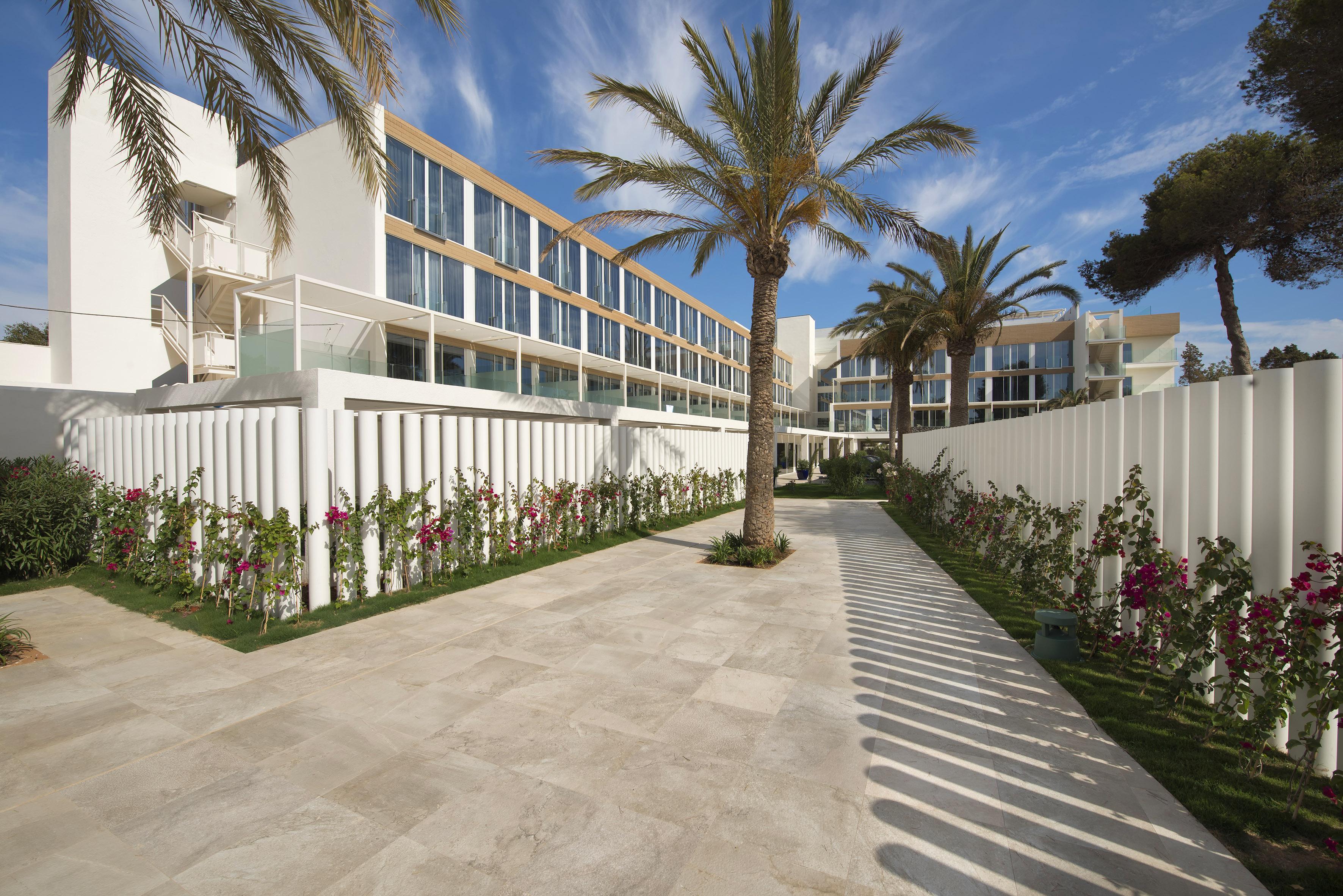 Hotel Me Ibiza - The Leading Of The World 5*