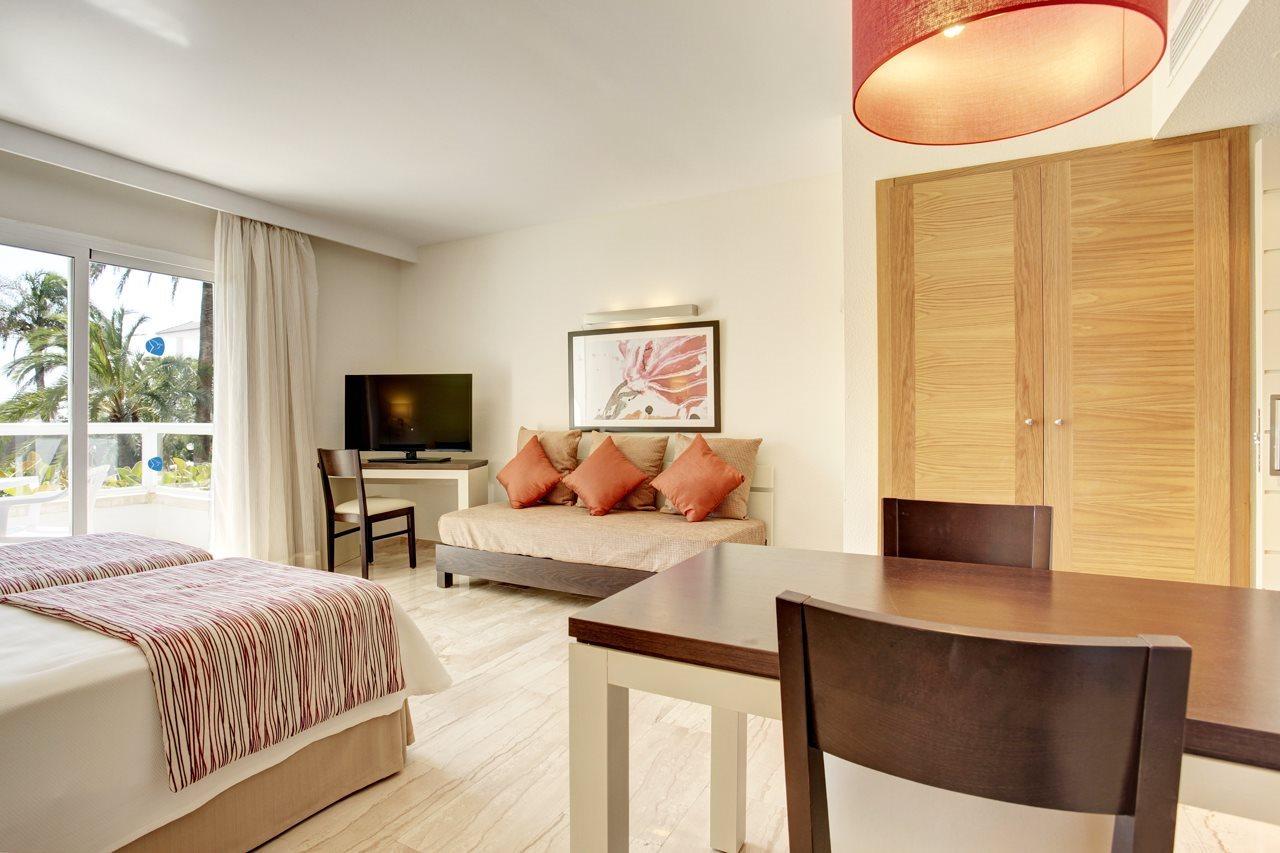 Grupotel Santa Eularia & - Adults Only Hotel 4*