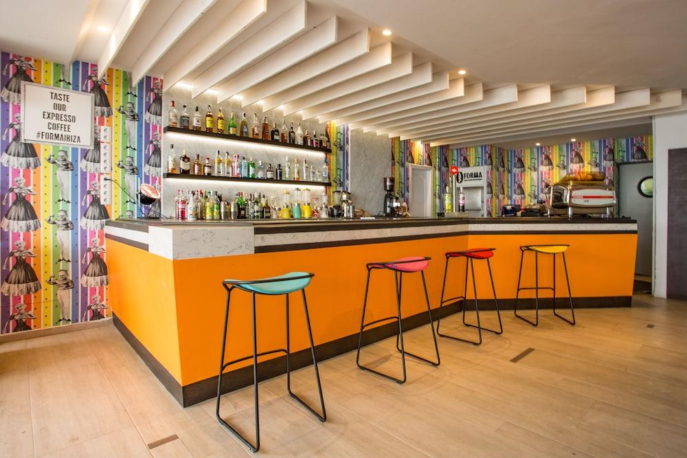 La Kiki Aparthotel 2*