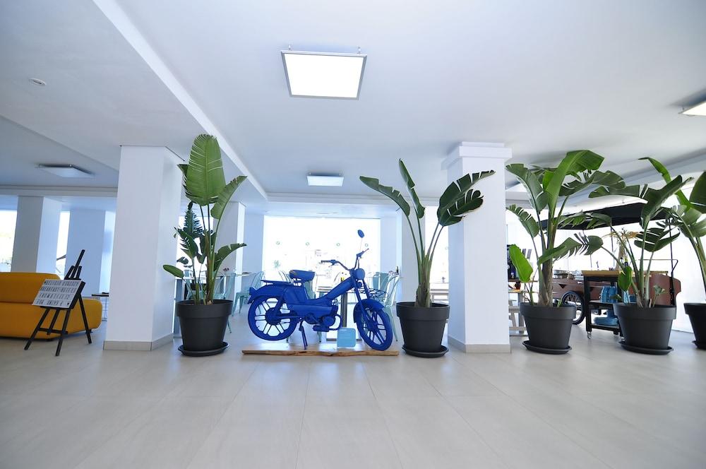 Marina Playa - Adults Only Apartment *