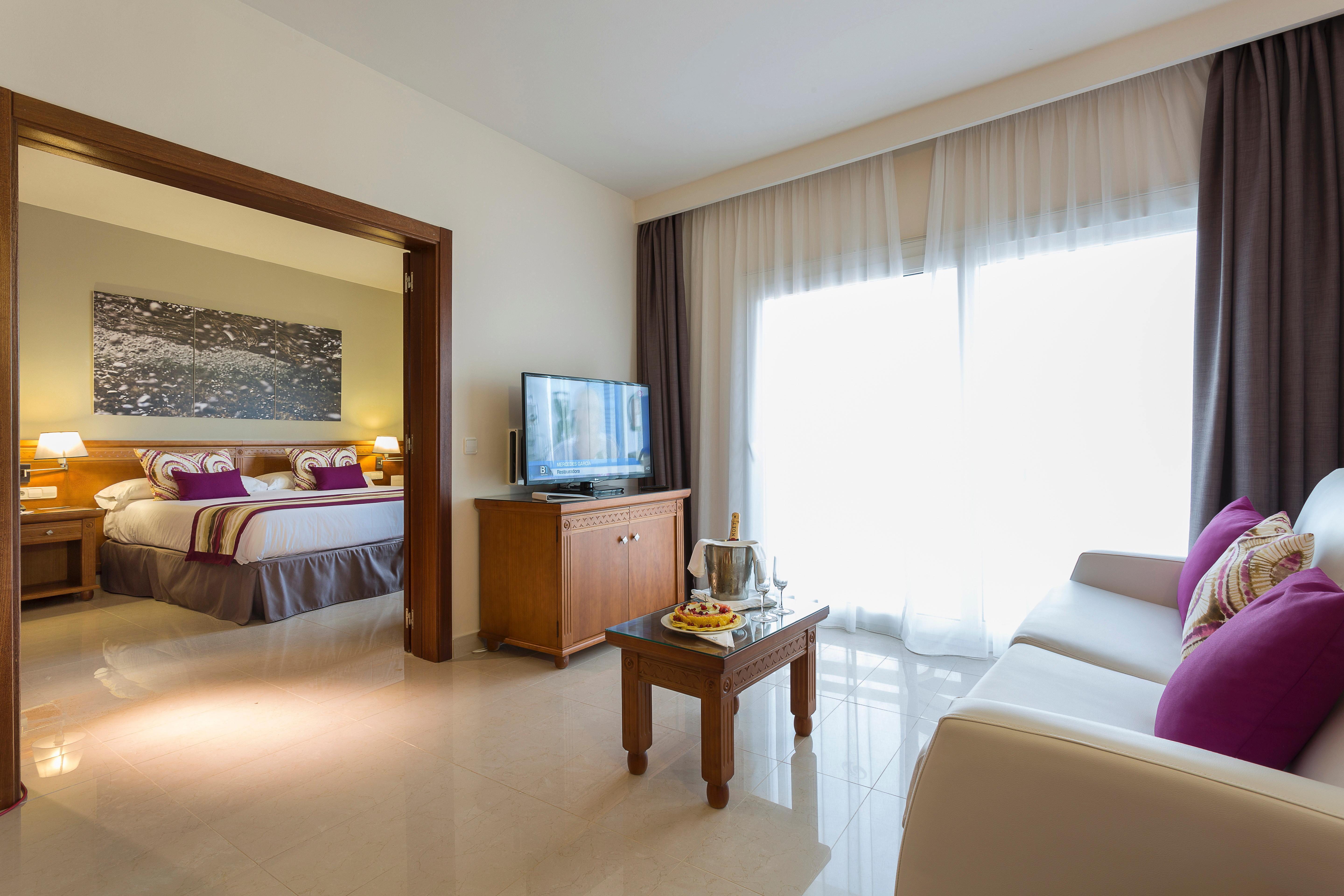 Grand Palladium Select Palace Ibiza Hotel Playa d'en Bossa