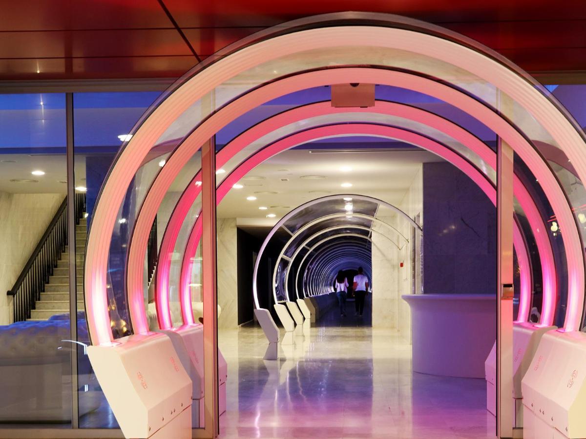 Axel Ibiza - Adults Only 4*