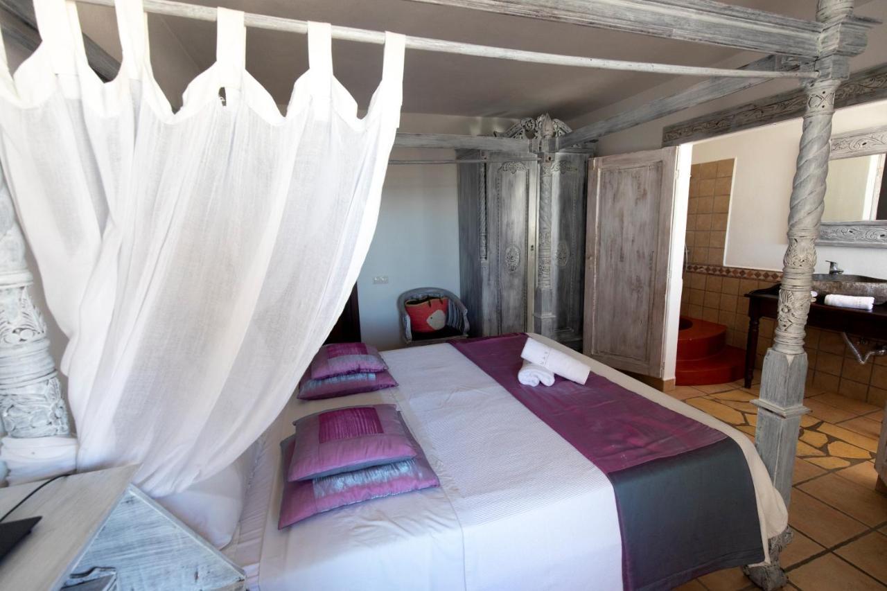 Buenavista Boutique Santa Eularia des Riu