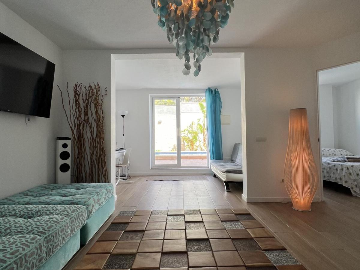 5 Bedroom In Cala Vadella Ferienhaus *