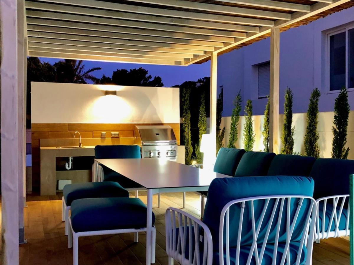 Ferienhaus 5 Bedroom In Cala Vadella