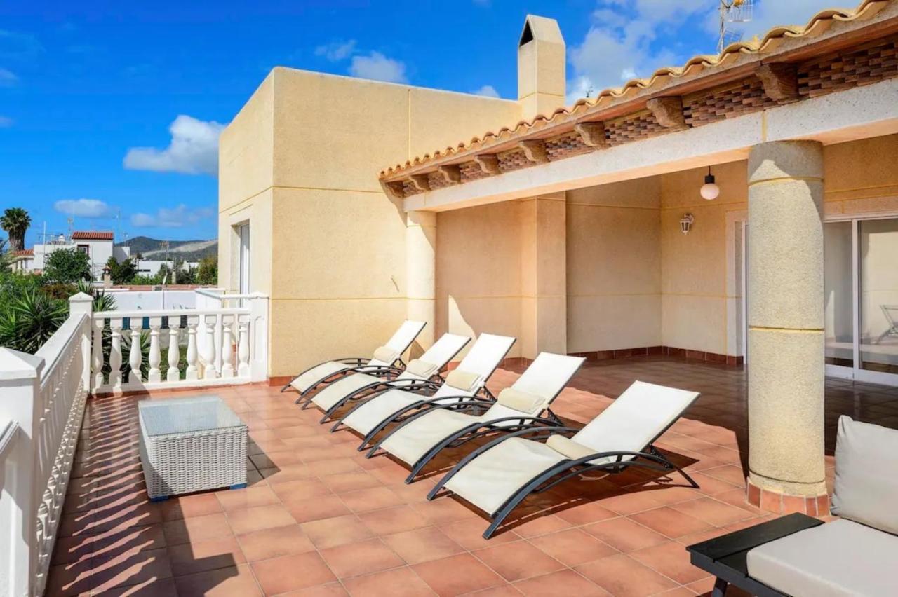 Villa Pedra Junto A Playa Den Bossa *