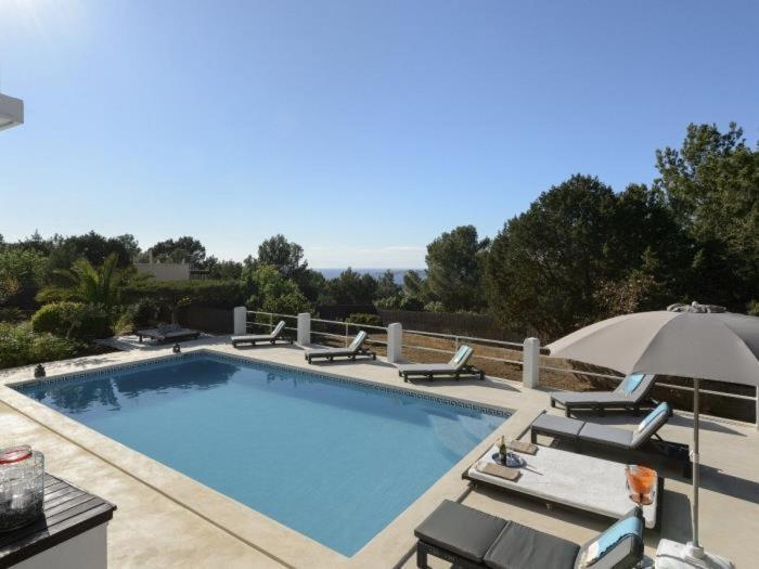 Ferienhaus With Pool And Sea Views *