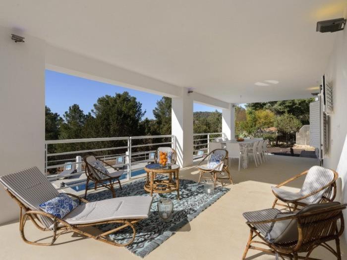 Ferienhaus With Pool And Sea Views