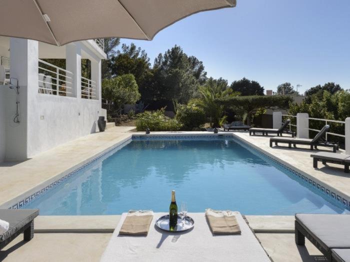 Ferienhaus With Pool And Sea Views *
