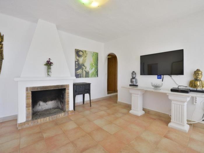 With Pool And Sea Views *