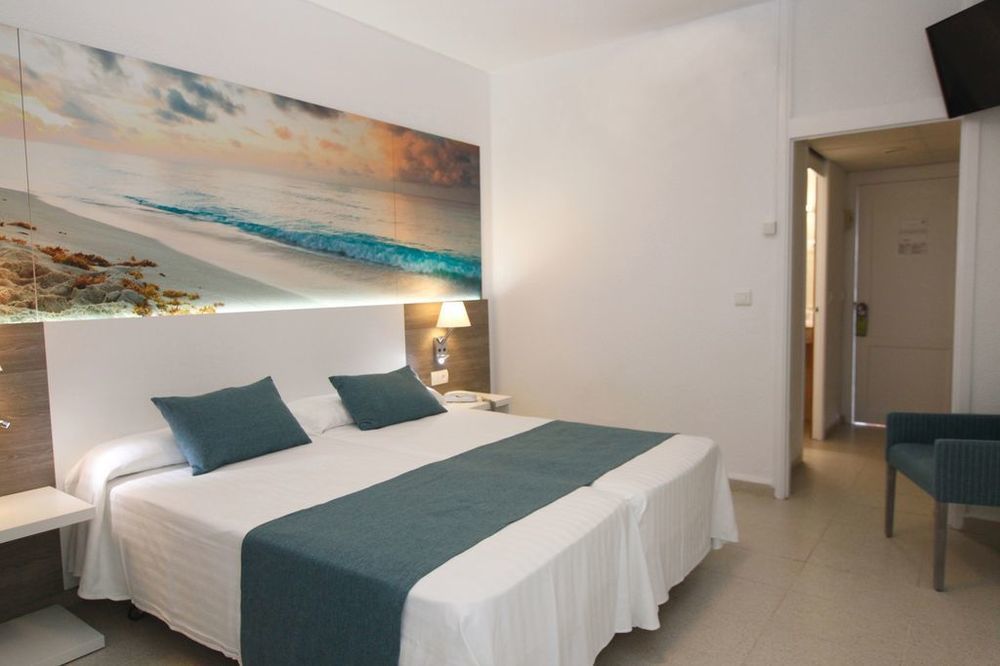 Azuline Mar Amantis & Ii 3*