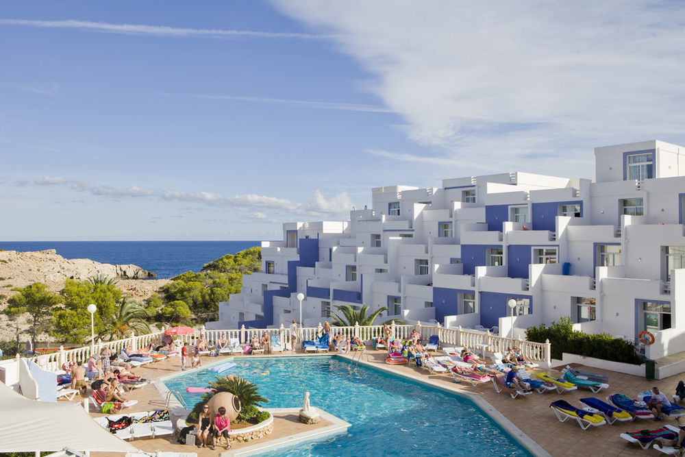 Paradise (adults Only)
