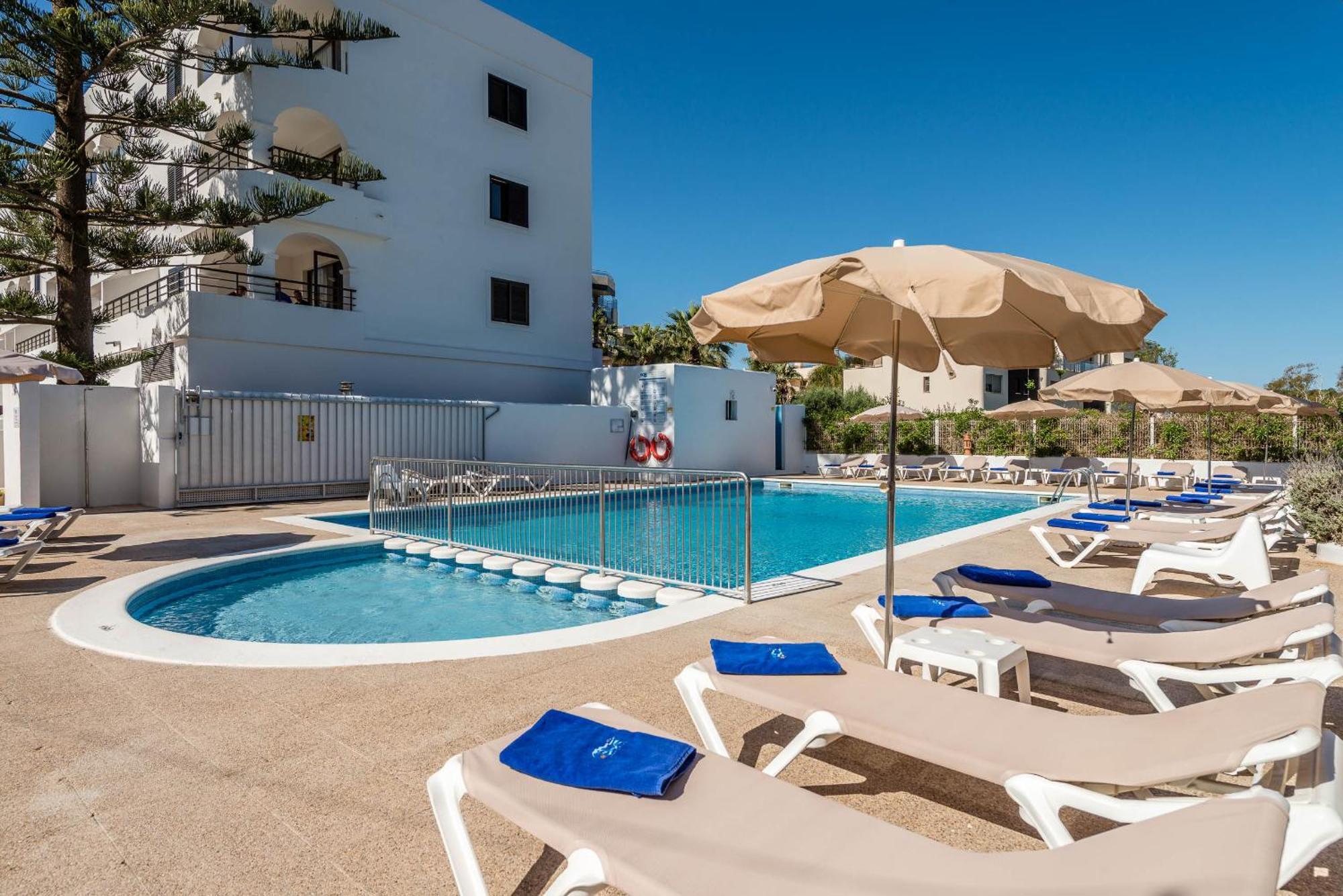 Pierre & Ros Ibiza