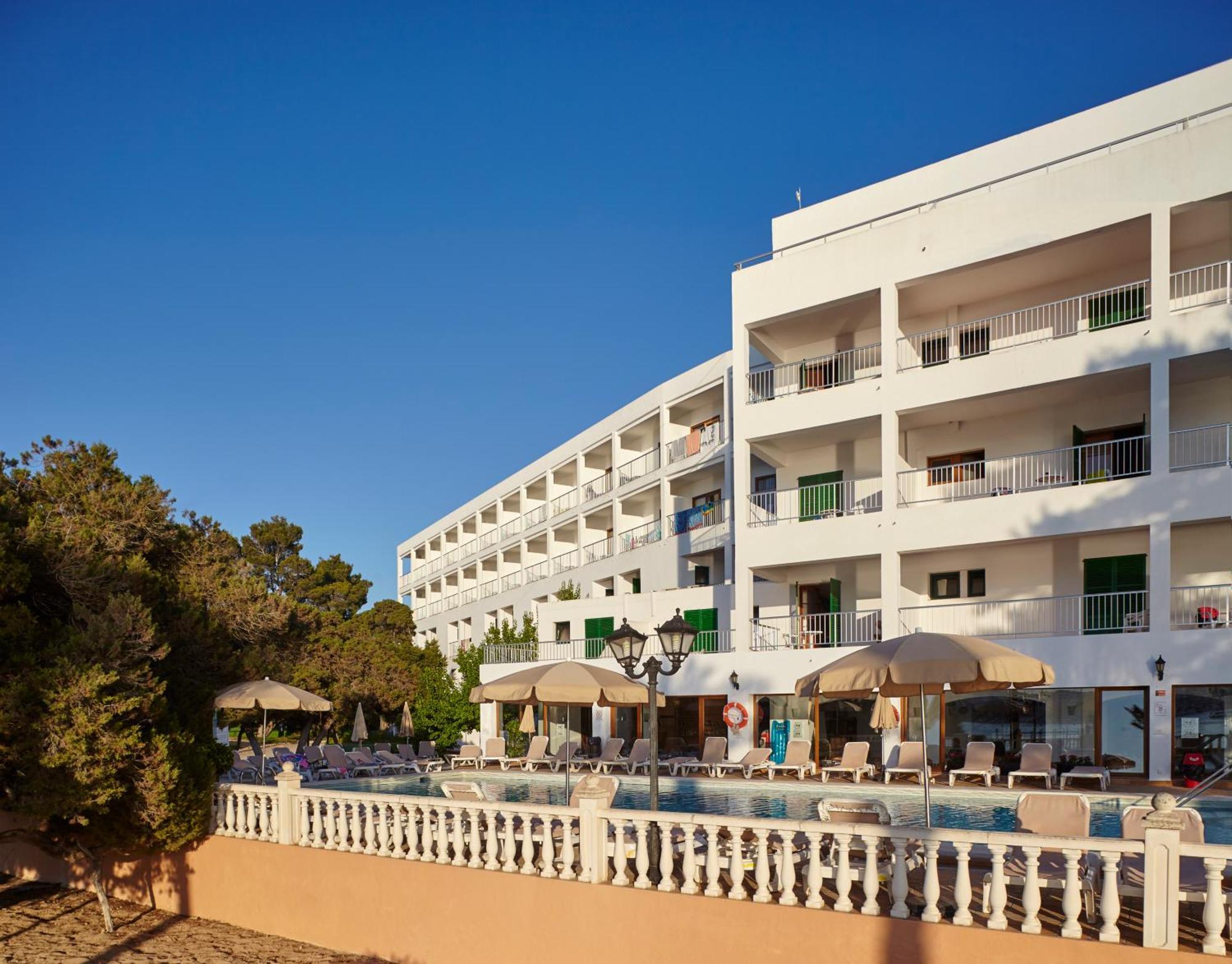 Ses Savines Hotel