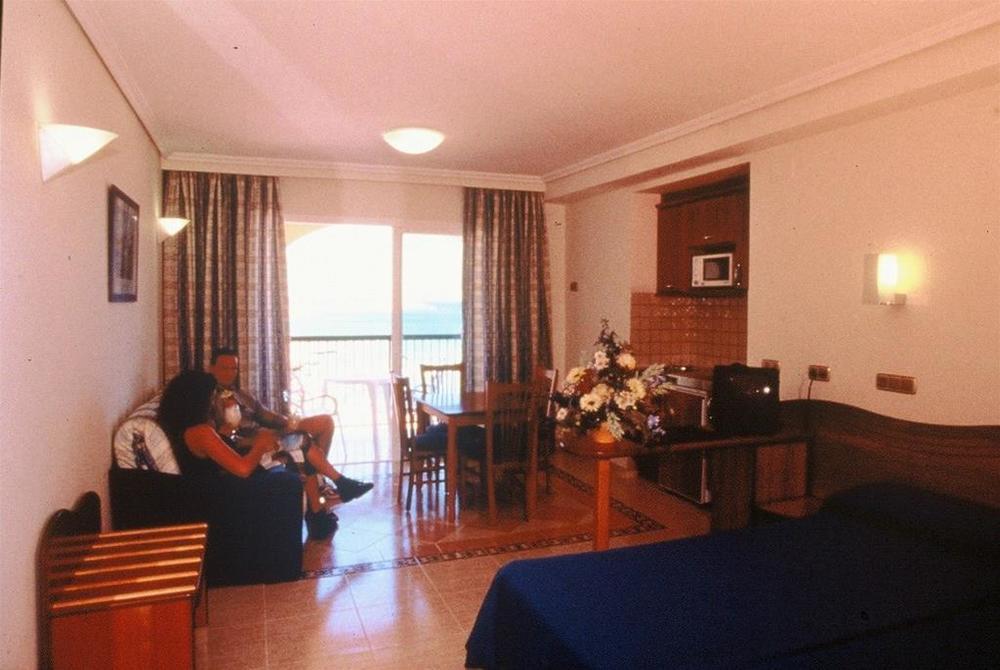 Hotel & Blau Parc 4*