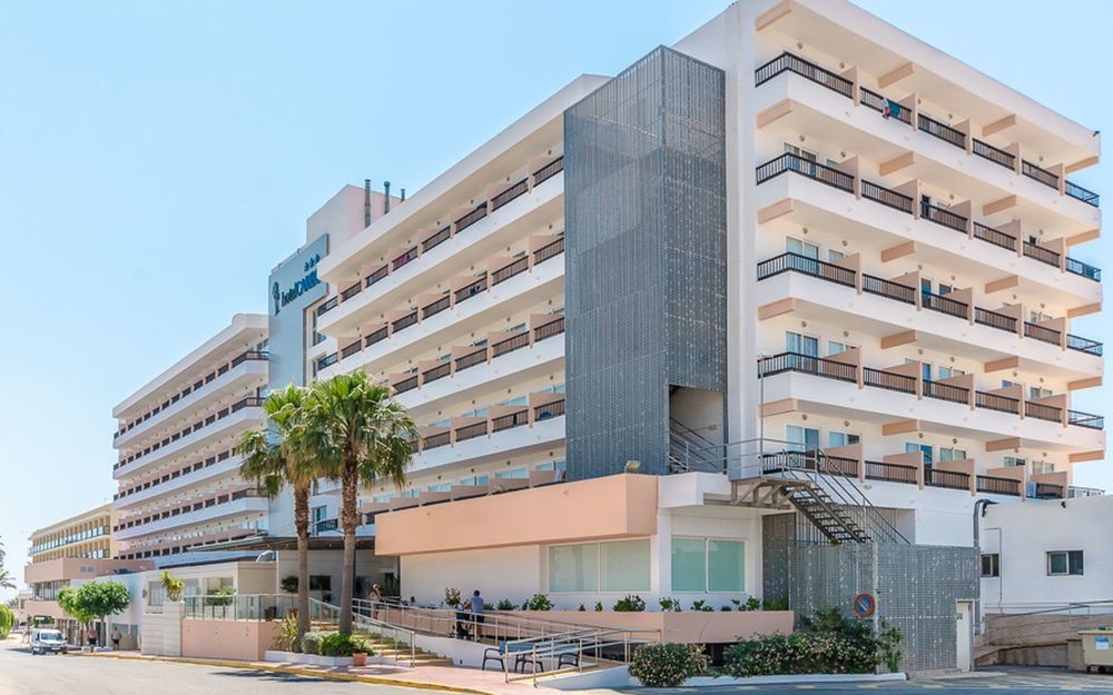 Hotel Caribe Es Canar (Ibiza)
