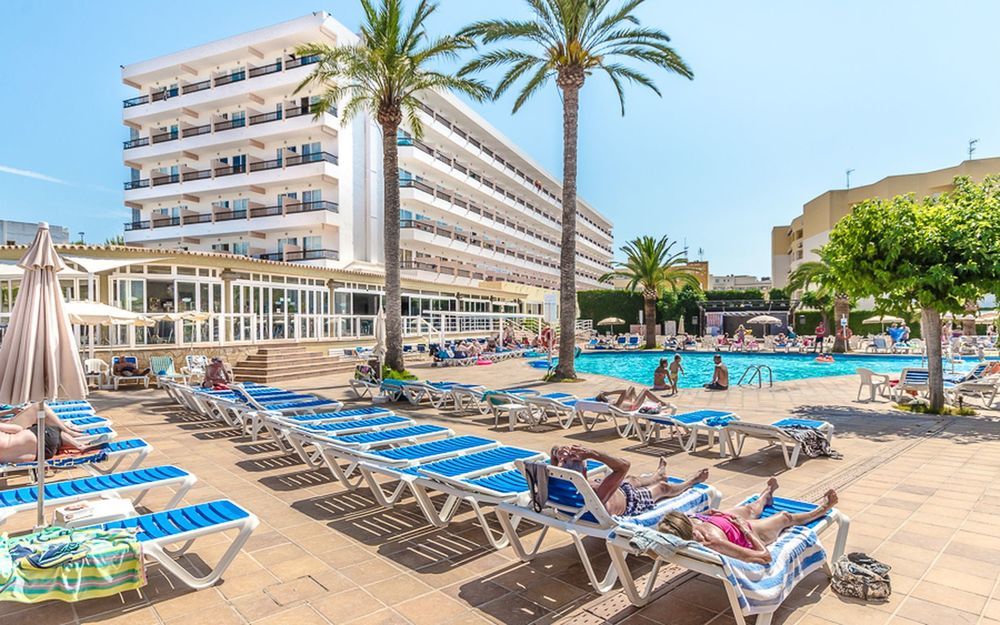 Caribe 3* Es Canar (Ibiza)
