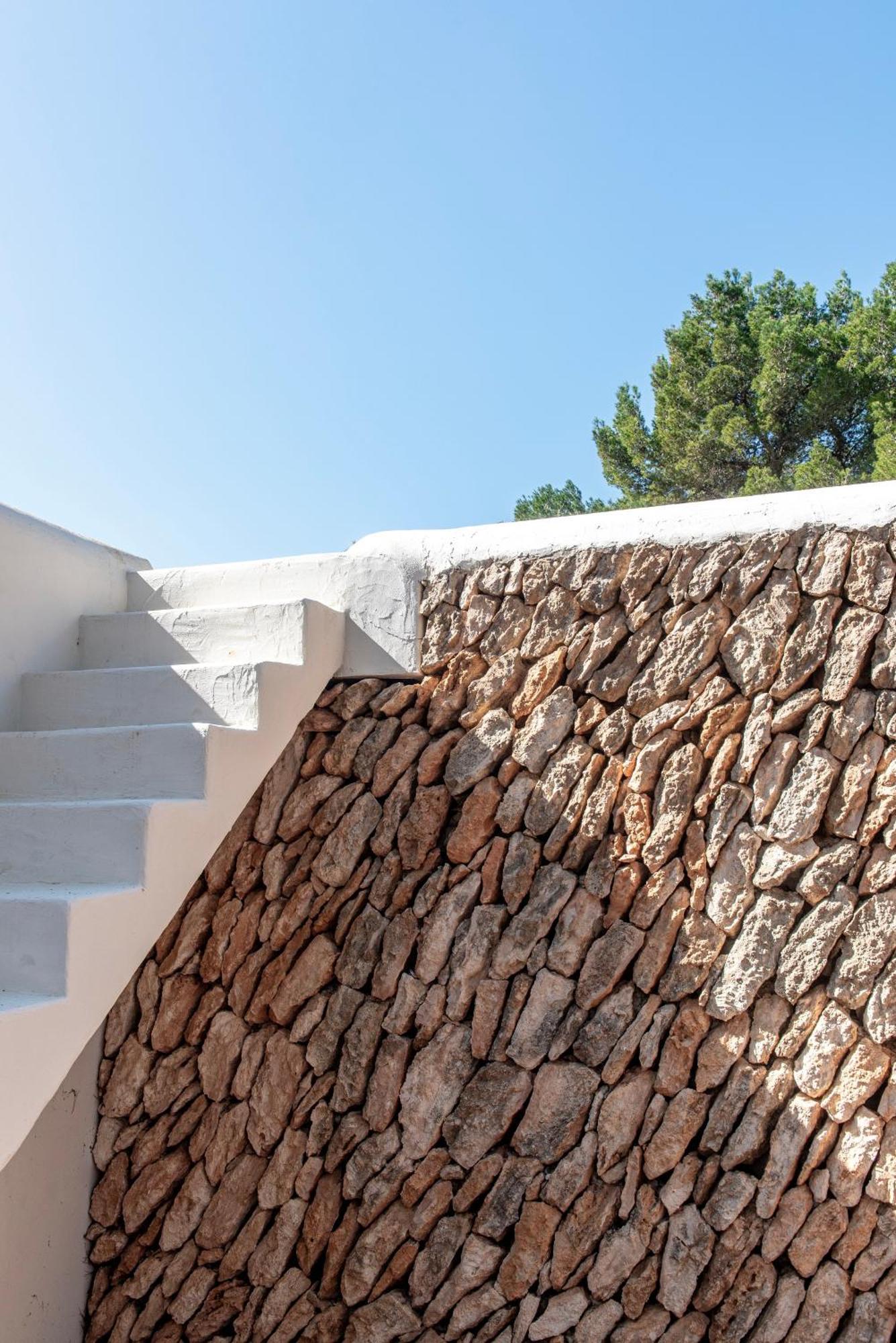 Sa Tanca Ibiza Located Puig D'en Vall, 6b , Pool , Tennis Villa