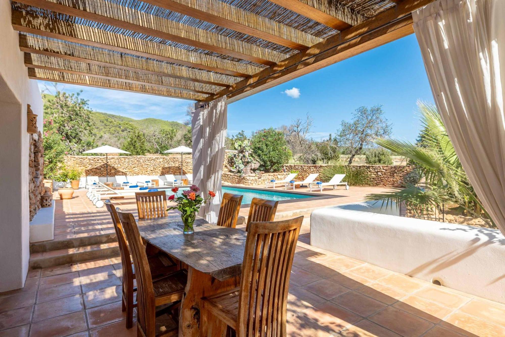 Holiday home White Sant Carles de Peralta