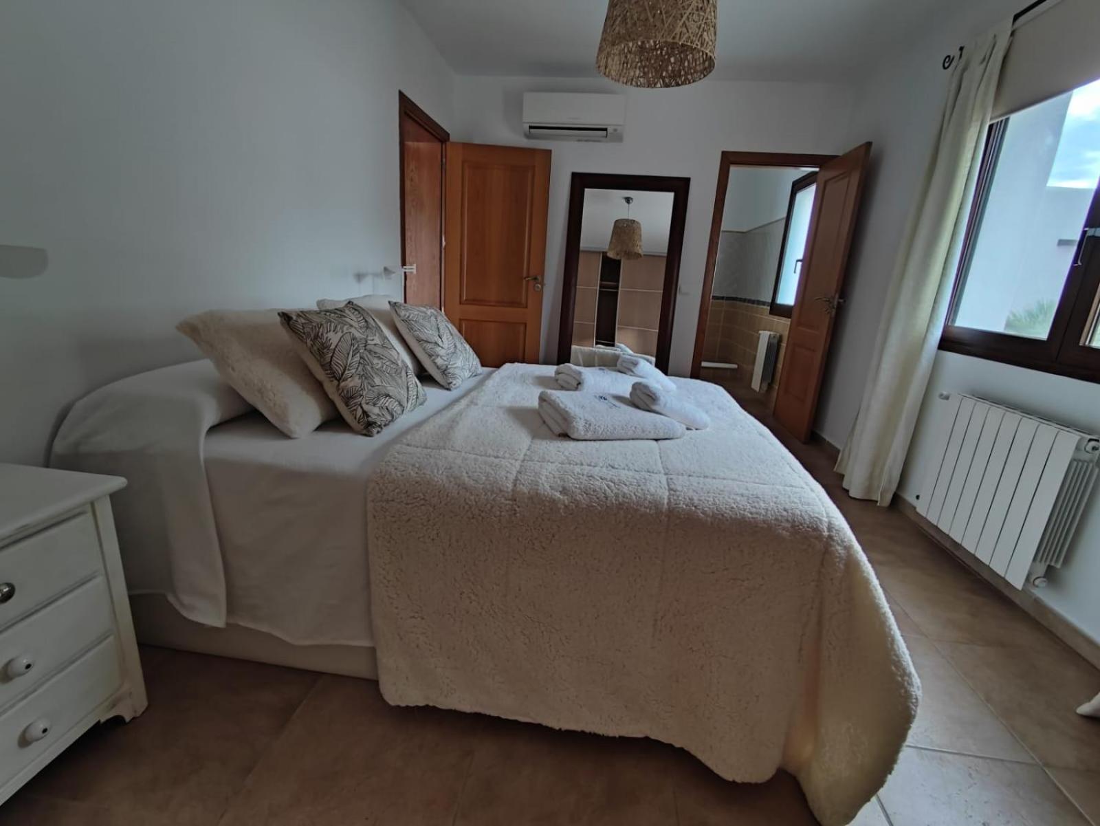 Casa Serena Con Piscina Y Jardin * Sant Llorenç de Balàfia