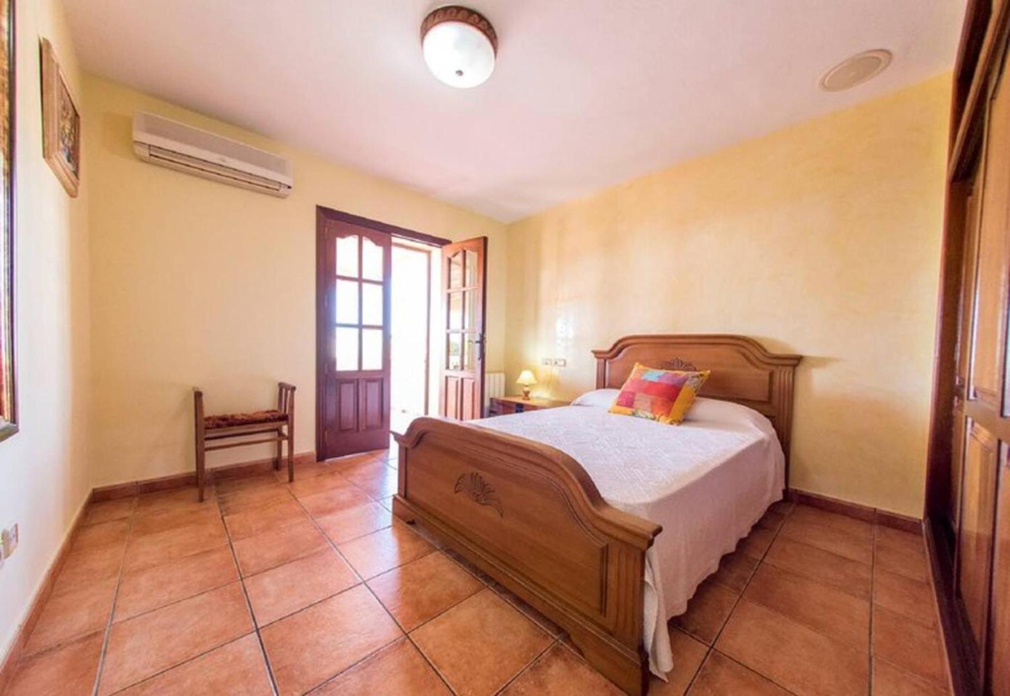 Sophisticated In Sant Josep De Sa Talaia With Private Pool Villa