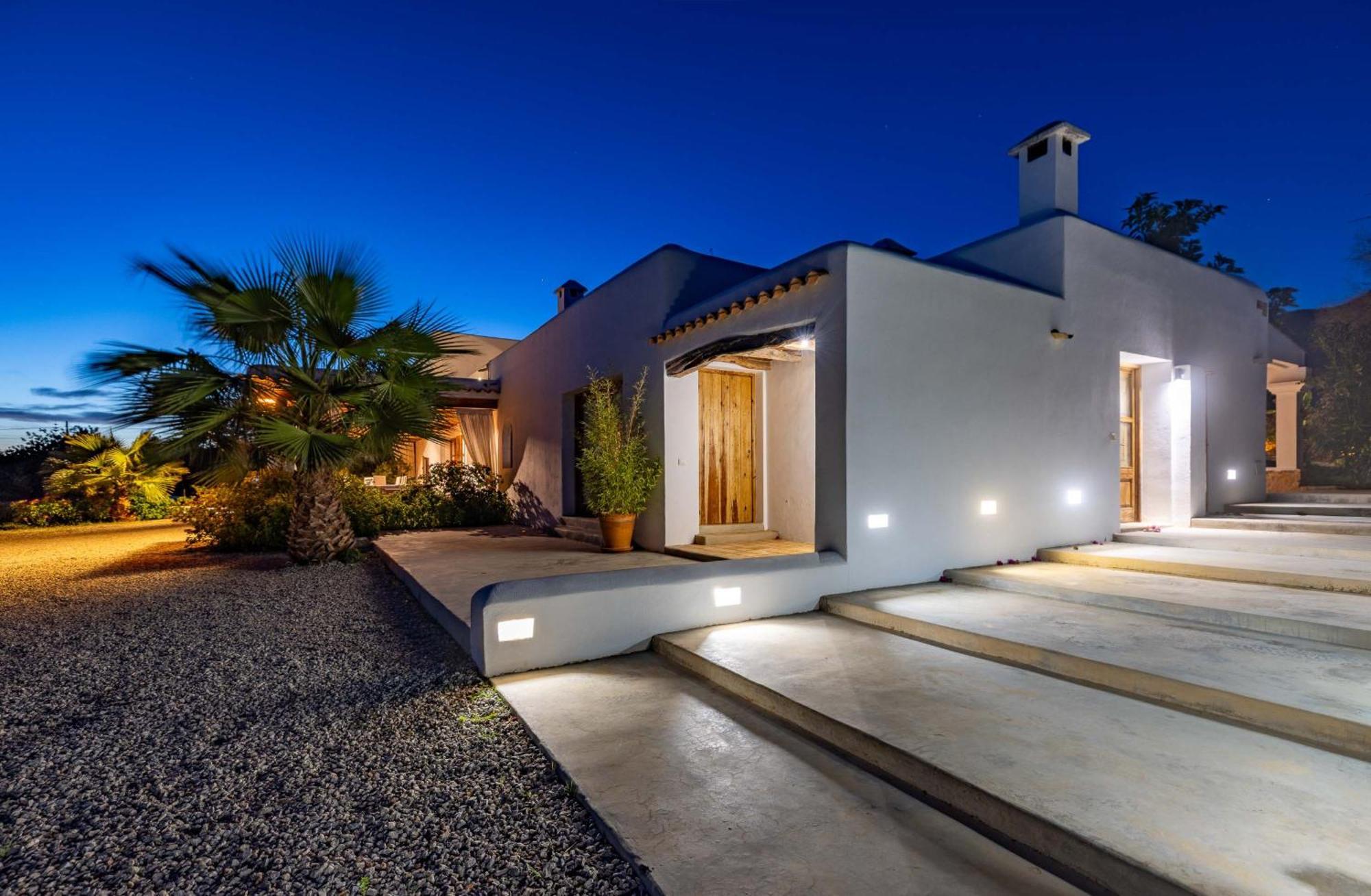 Holiday home White