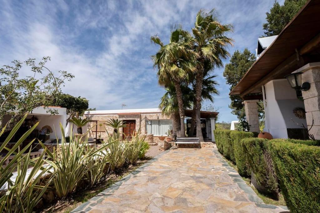 Сasa de vacaciones Casa Con Piscina, Jardin Y Juegos Exteriores