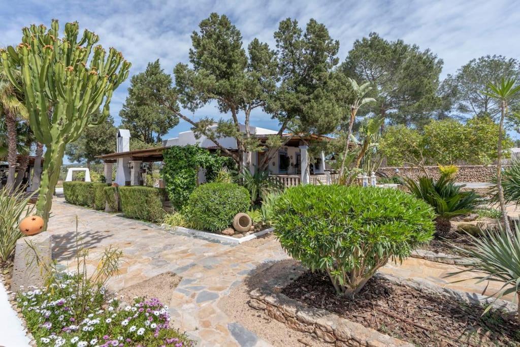 Casa Con Piscina, Jardin Y Juegos Exteriores Montecristo
