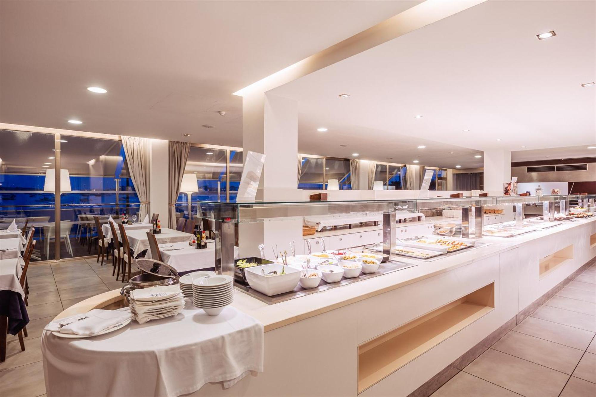 Hotel Simbad 4*